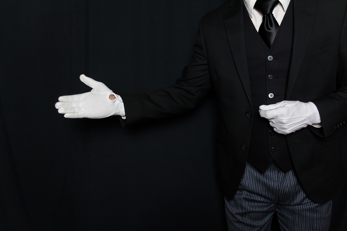 Luxury chauffeur service in Cohasset MA